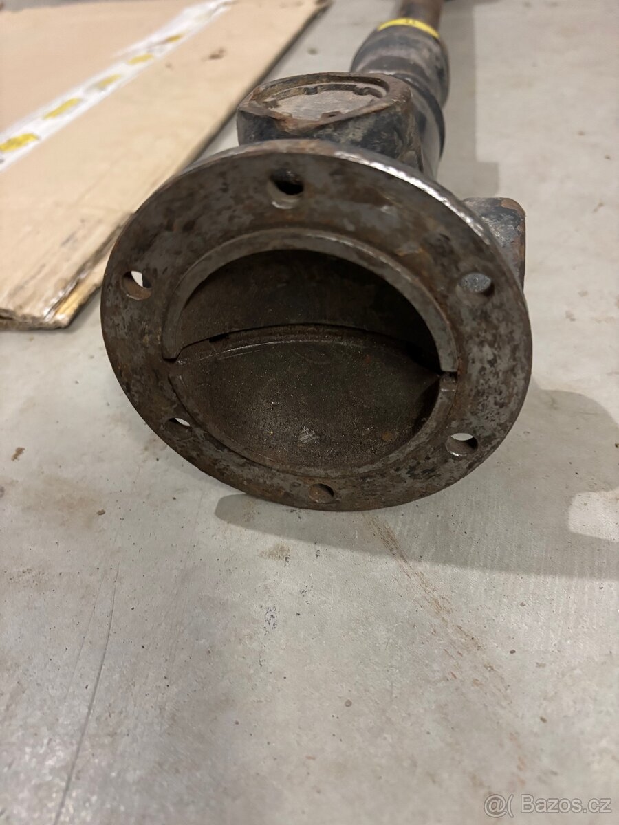 Kardan s dvojkřížem - 4