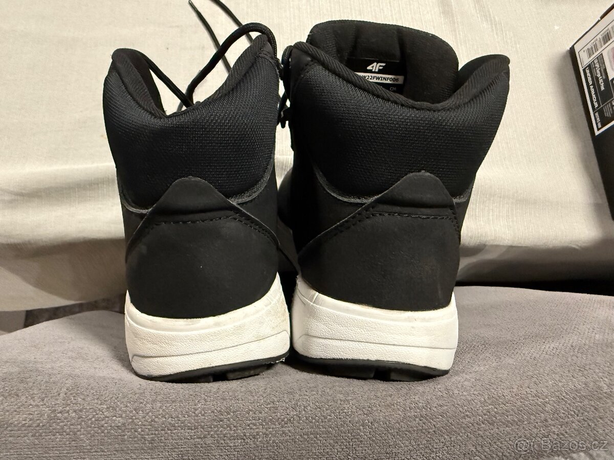 Kotníkové tenisky 4F - 4