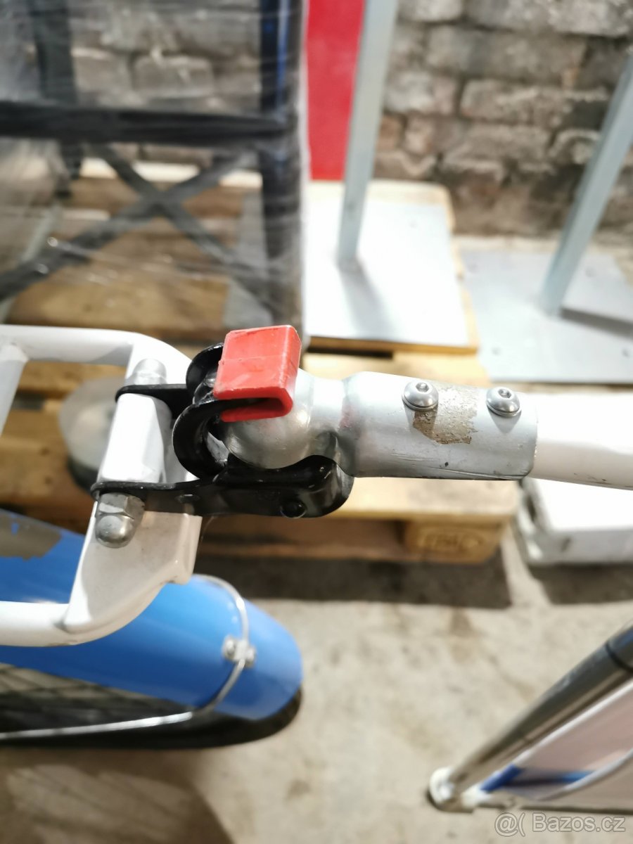 Reklamní kolo s poutačem - 4