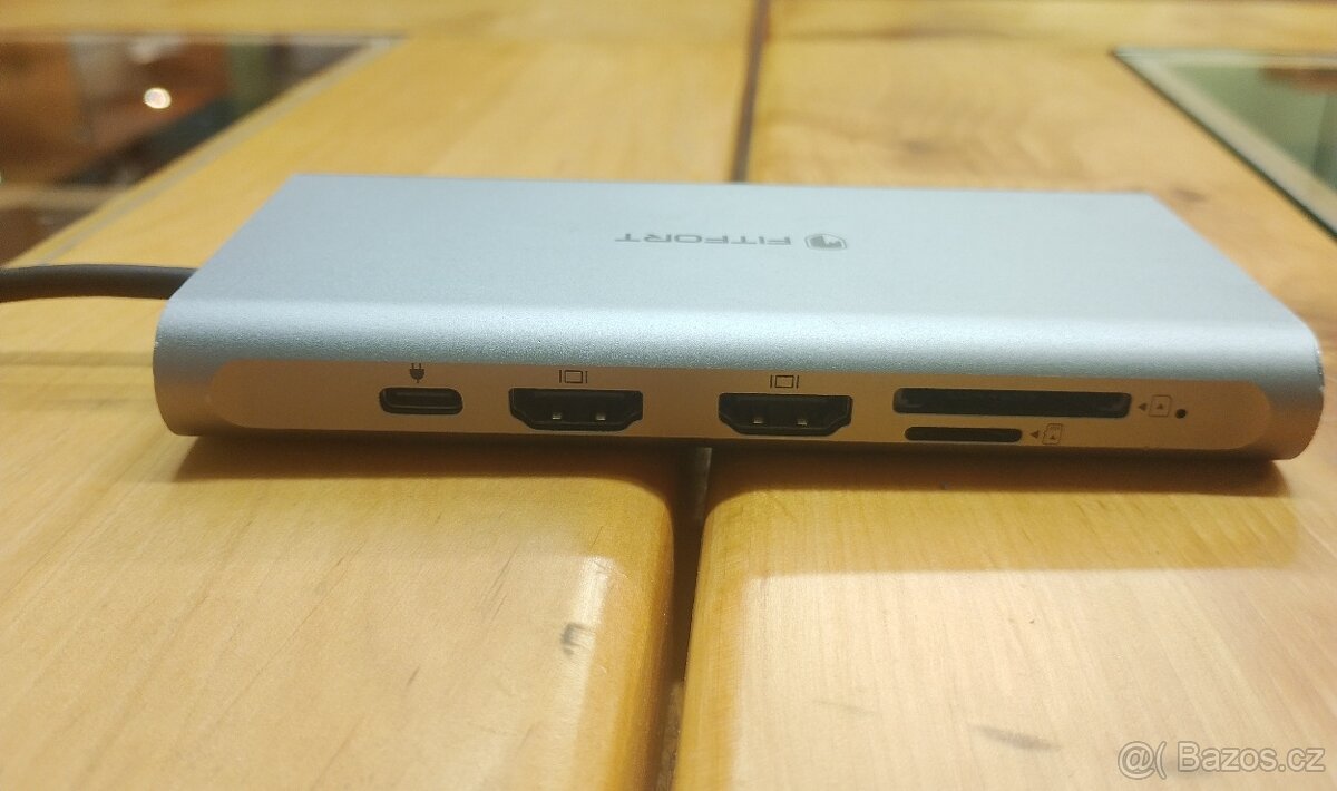 Dokovací stanice Fitfort 12v1 USB-C + záruka - 4
