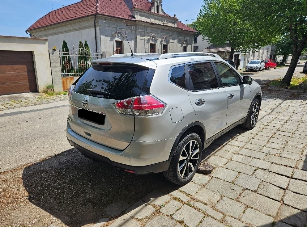 Nissan X-Trail 1,6 dCi SUV Automat - 4