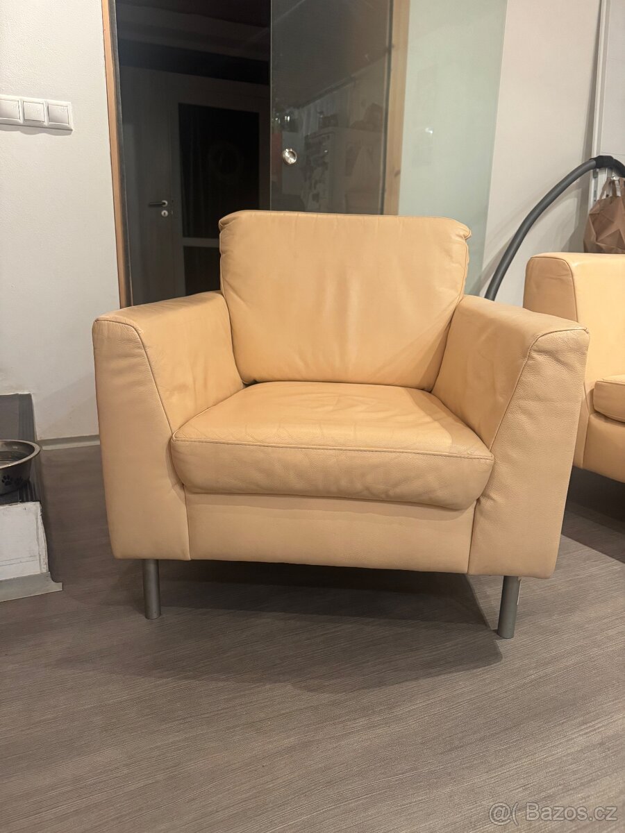 Koženna sedacia suprava. - 4