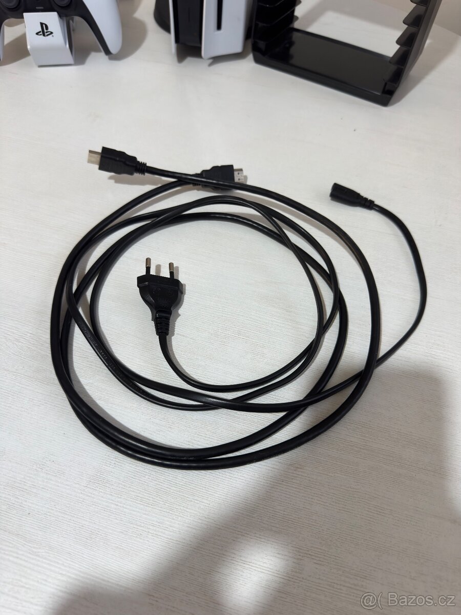 PlayStation 5 s mechanikou + 1 ovladač - 4