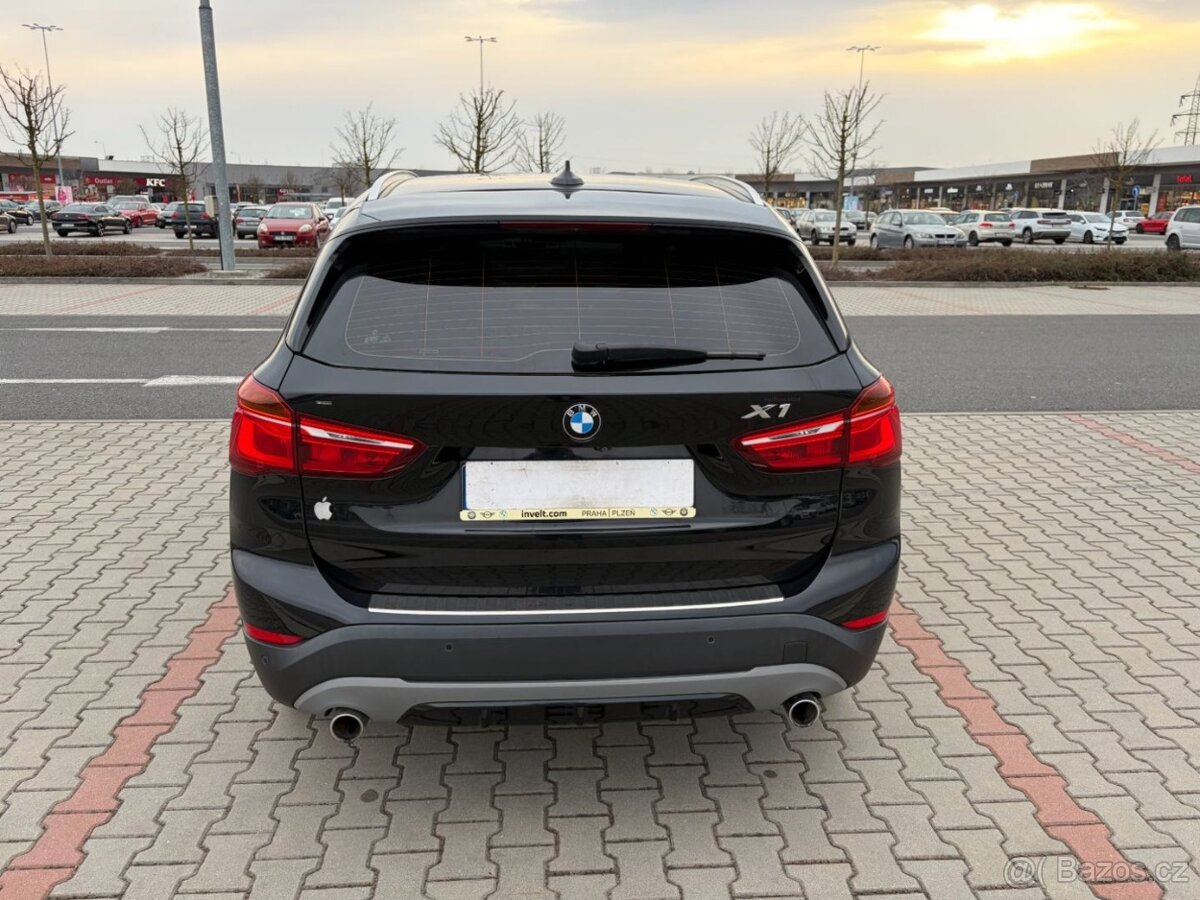 BMW X1 xDrive 20d 140kw ČR - 4
