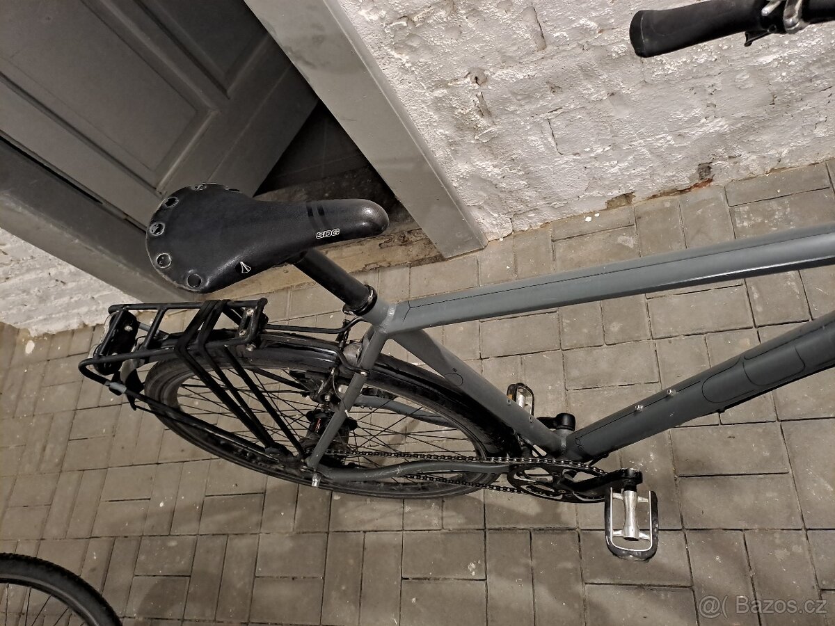 Městské kolo Cube - 4