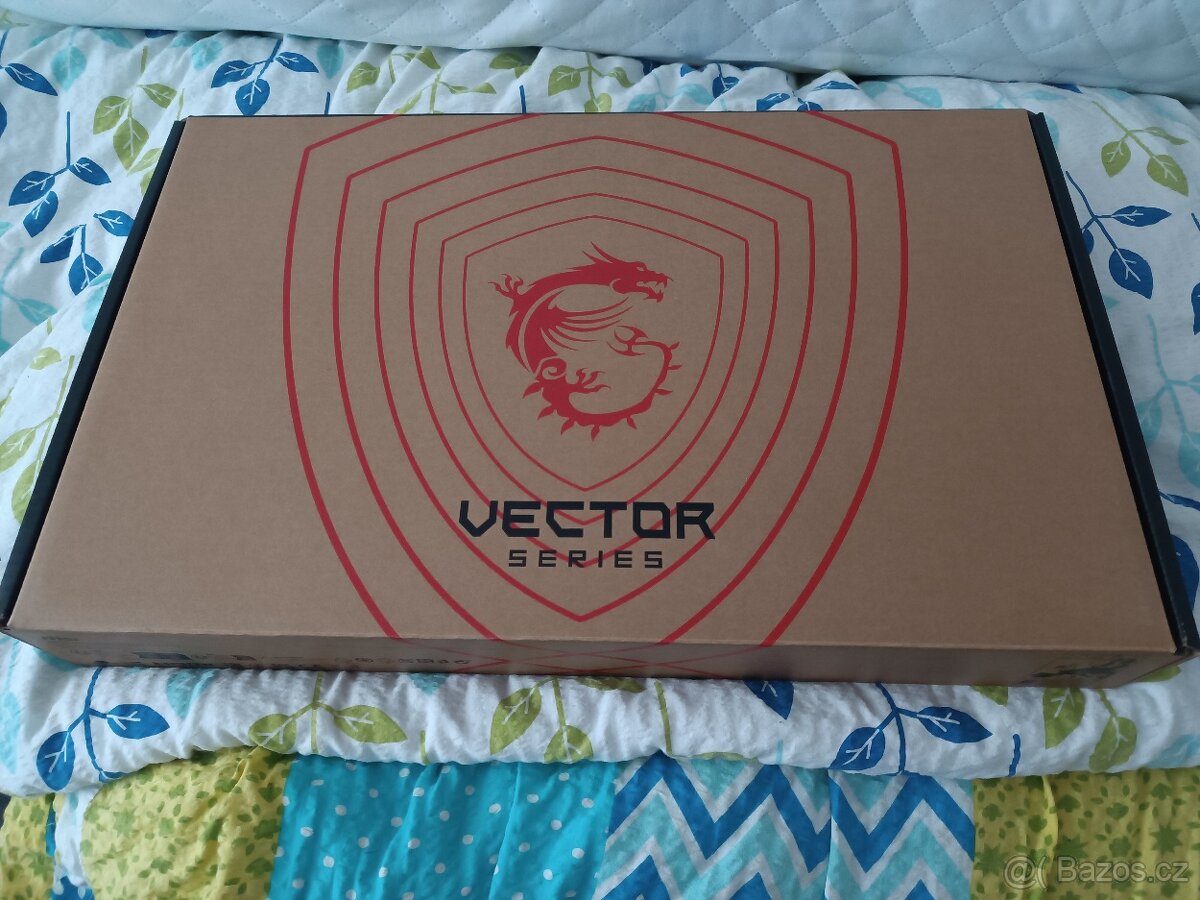 Herní notebook MSI Vector 16 HX A14VHG-680XCZ - 4