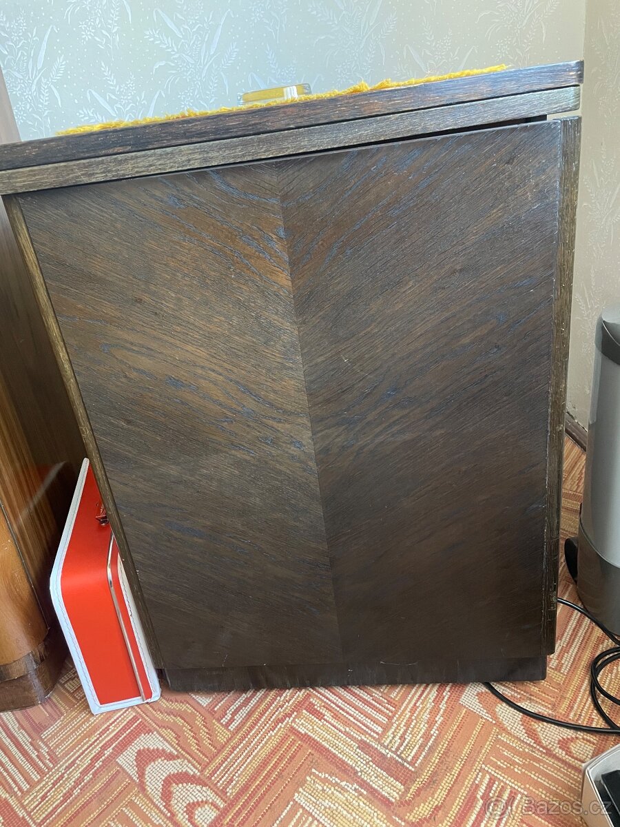 Prodám ložnici z 50 let - 4