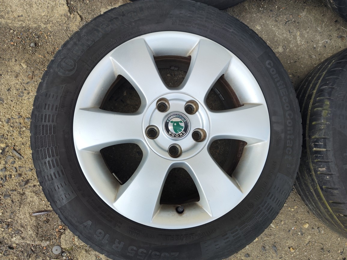 16"letní alu sada Lyra 5x112 origo Škoda Octavia 2 Golf 5 6 - 4