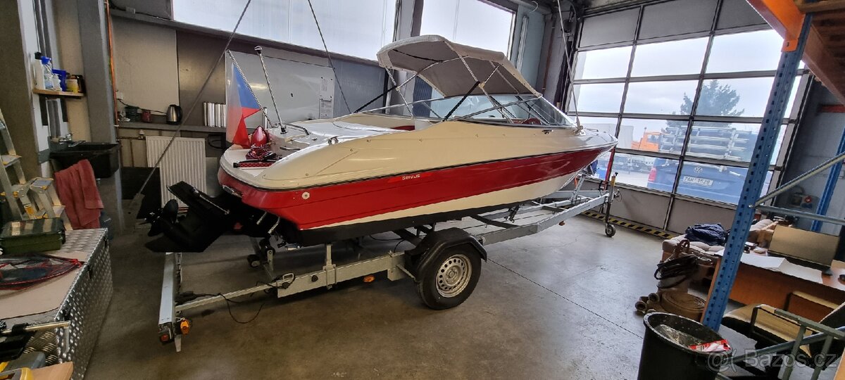 Bayliner 1851SS Capri rychlý motorový člun - 4