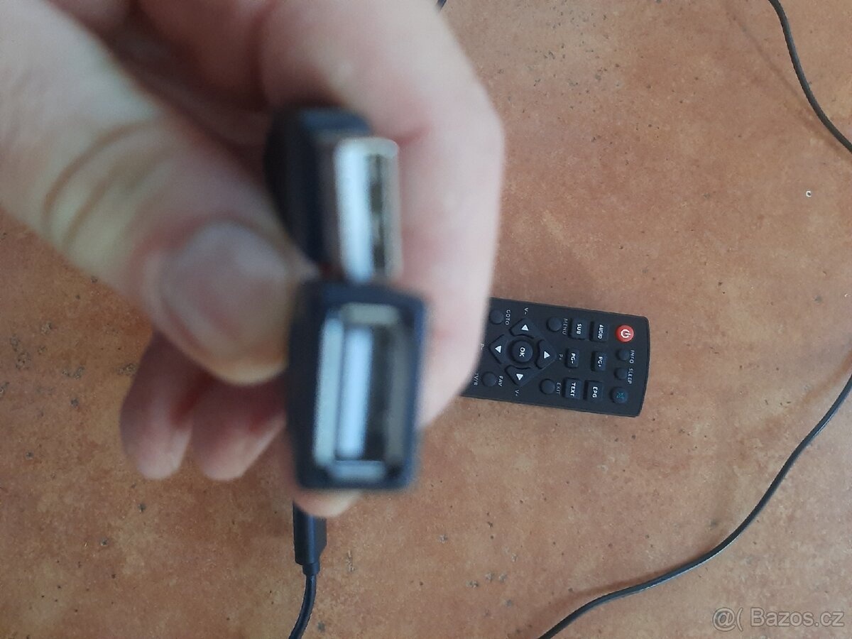 Prodám funkční Seto box DVB2 Strong - 4