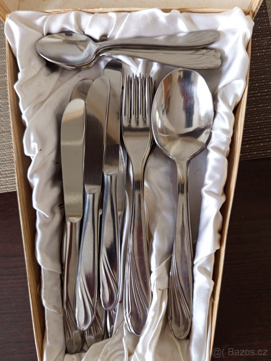 RETRO RUSKE PRIBORY-TOP STAV - 4