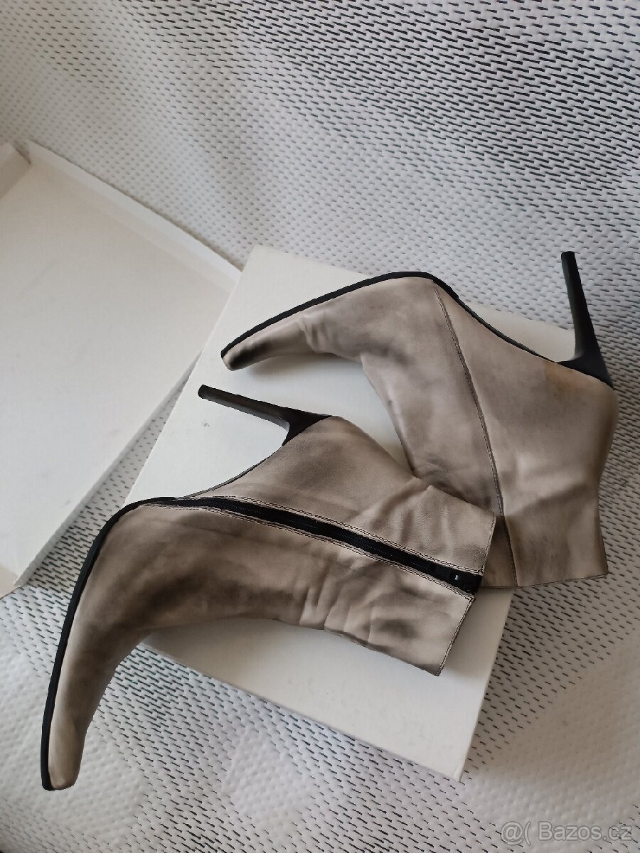 Dámské boty na podpatku - 4