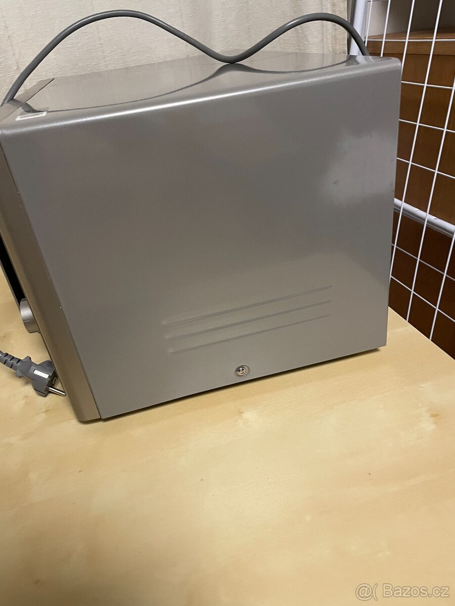 Mikrovlnka SAMSUNG - 4