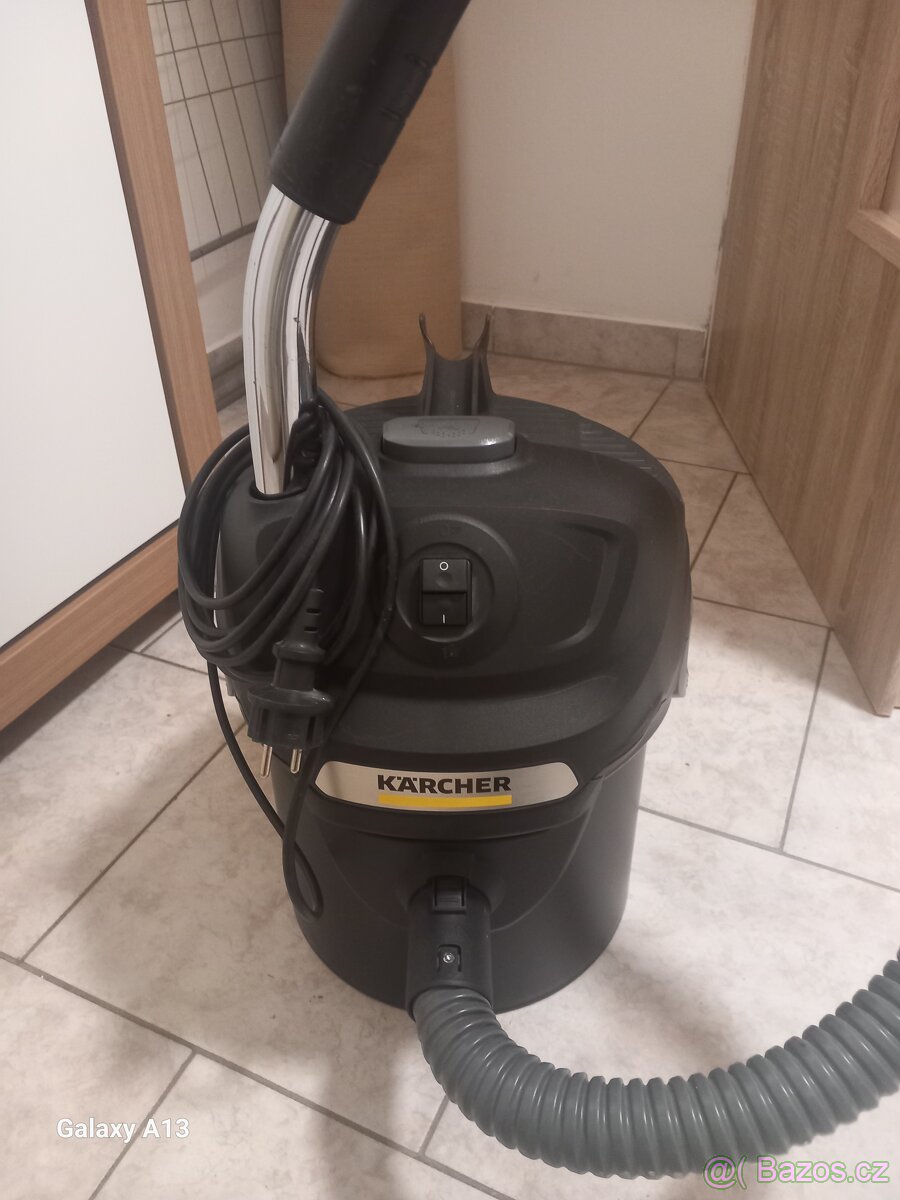 Vysavač karcher - 4