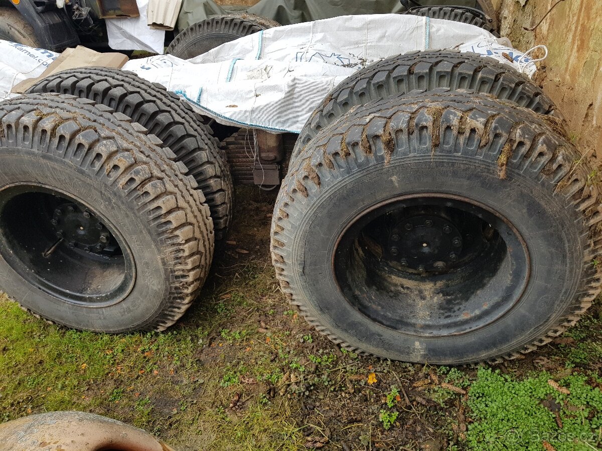 Prodám díly TATRA 148 - 4