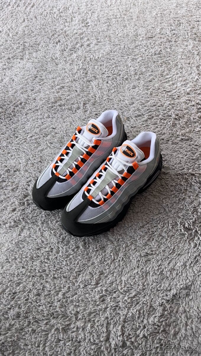 Air Max 95 OG Big Bubble Bright Mandarin 2025 - 4