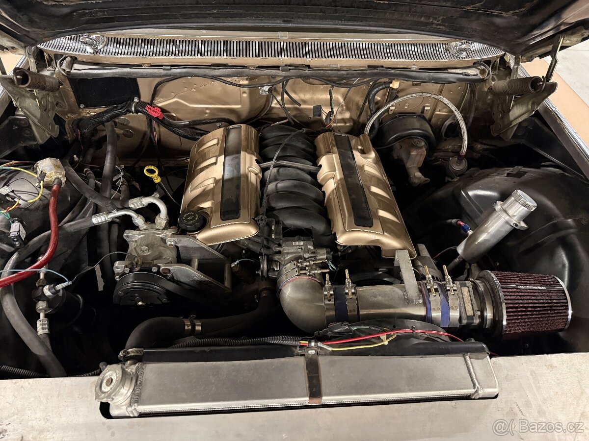 Cadillac Deville 1960 coupe - 4