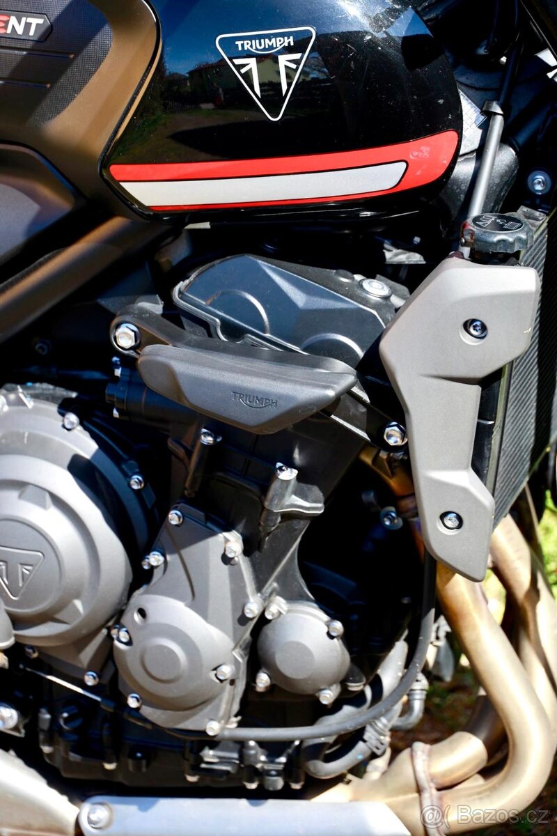 Triumph Trident 660 - 4