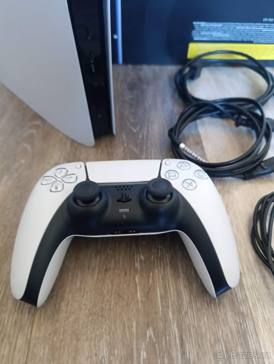 PS5 pro, pěkný stav + záruka - 4