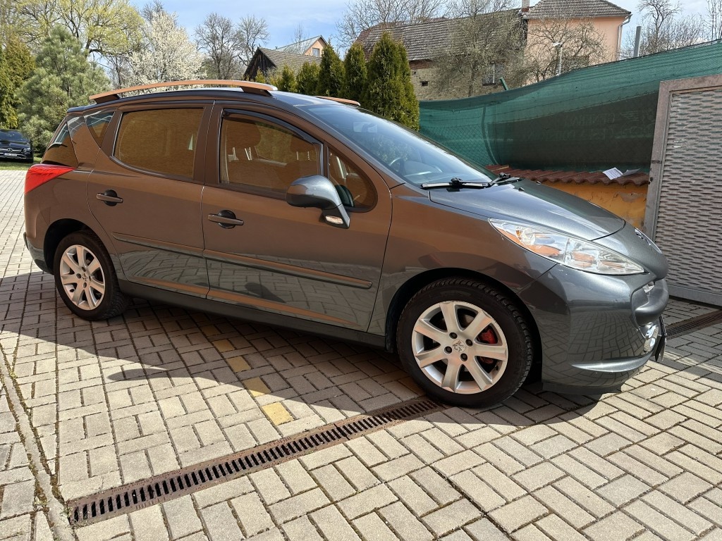 Peugeot 207 SW 1.6i 88kW - 4