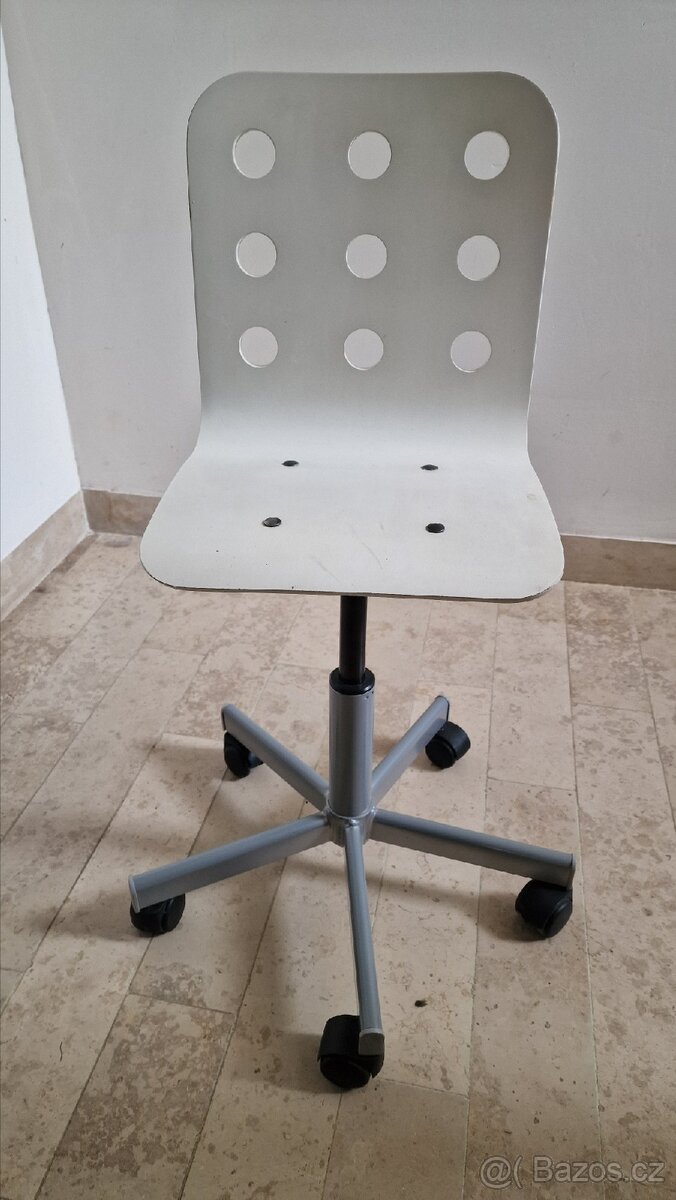 Ikea dětská pracovní židle - 4
