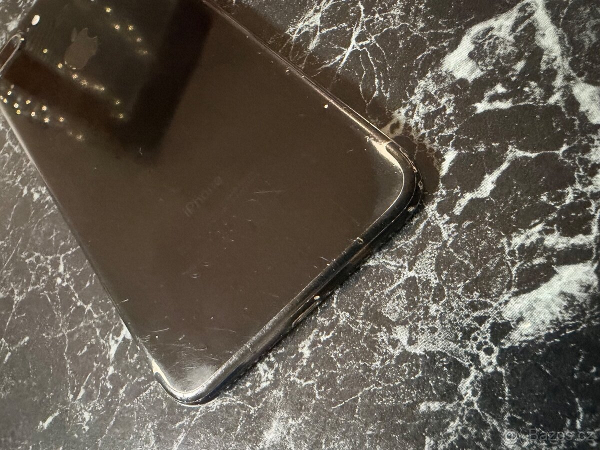 Apple iphone 7 plus - 4