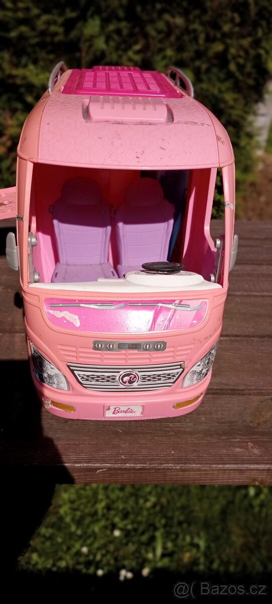 Barbie karavan - 4