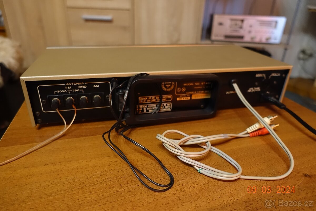Tuner Marantz ST 450 - 4