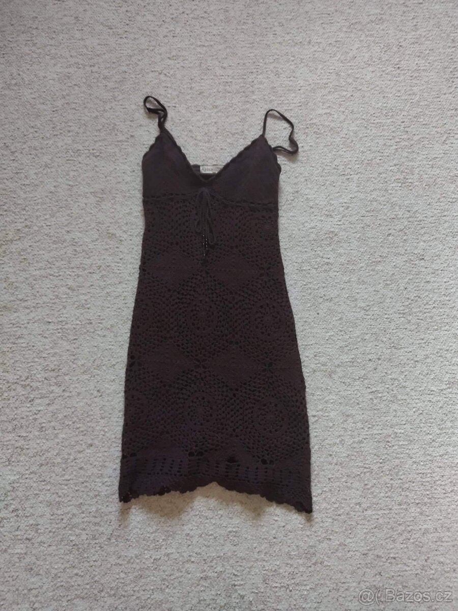 Černé šaty - 4