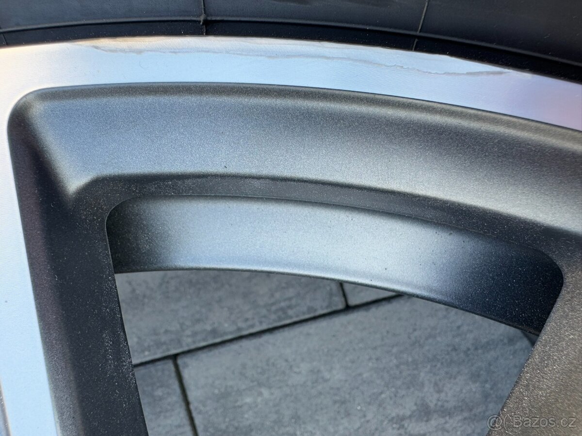 Originál alu kola Bmw Styling 746 G05 G06 R22 - 4