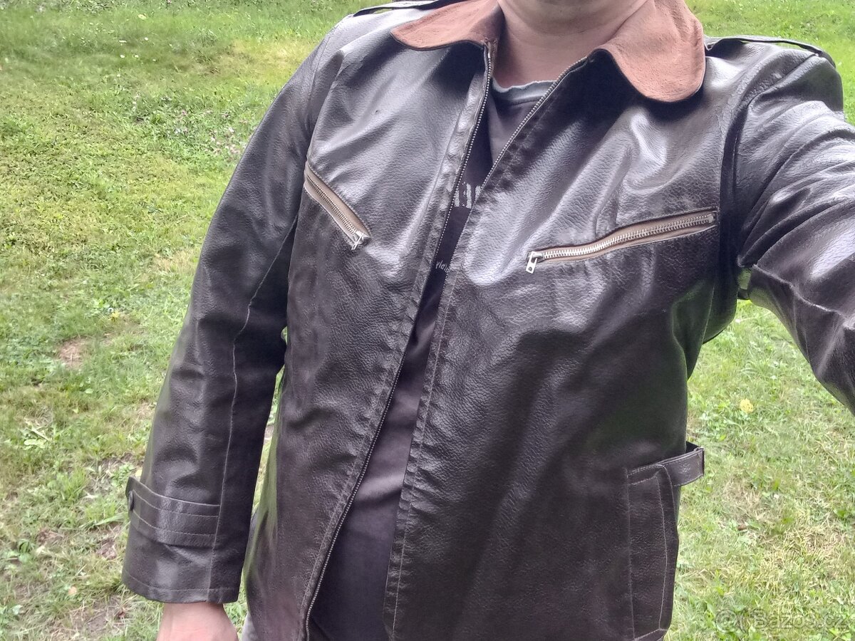 Bunda na moto 60. léta - 4