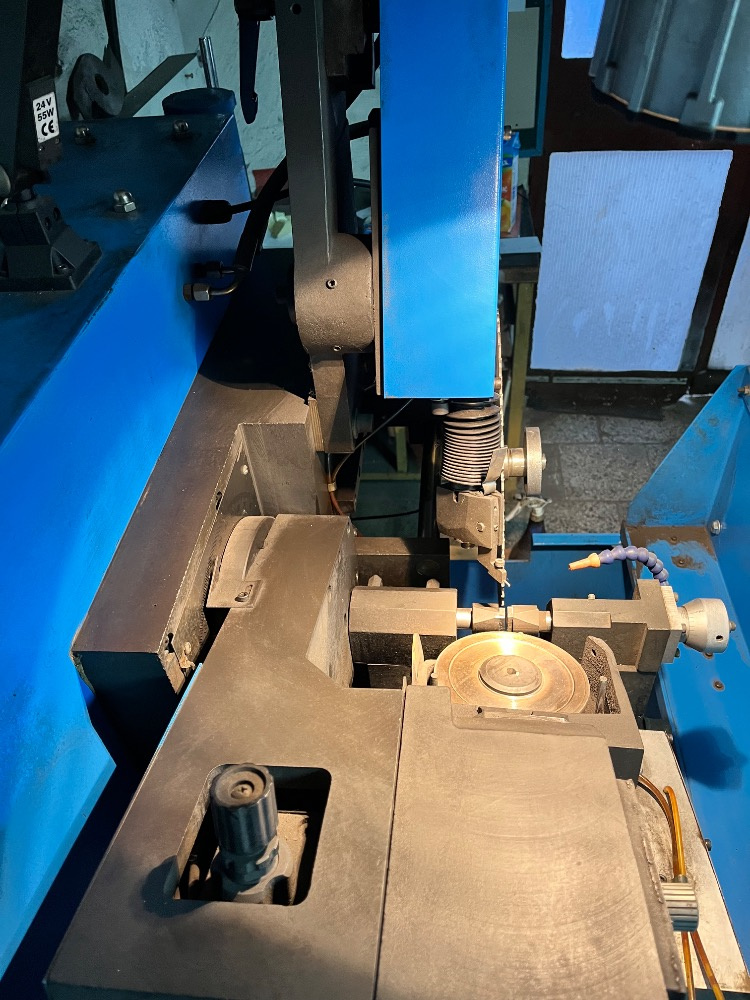 Bruska na SK pilové kotouče. - 4