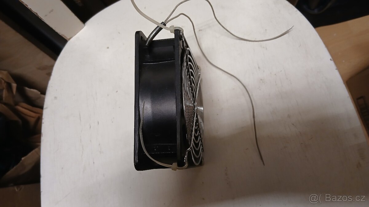 Ventilátor Sunon - 4