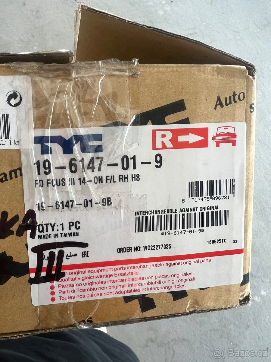 Pravé přední mlhové světlo Ford - 4