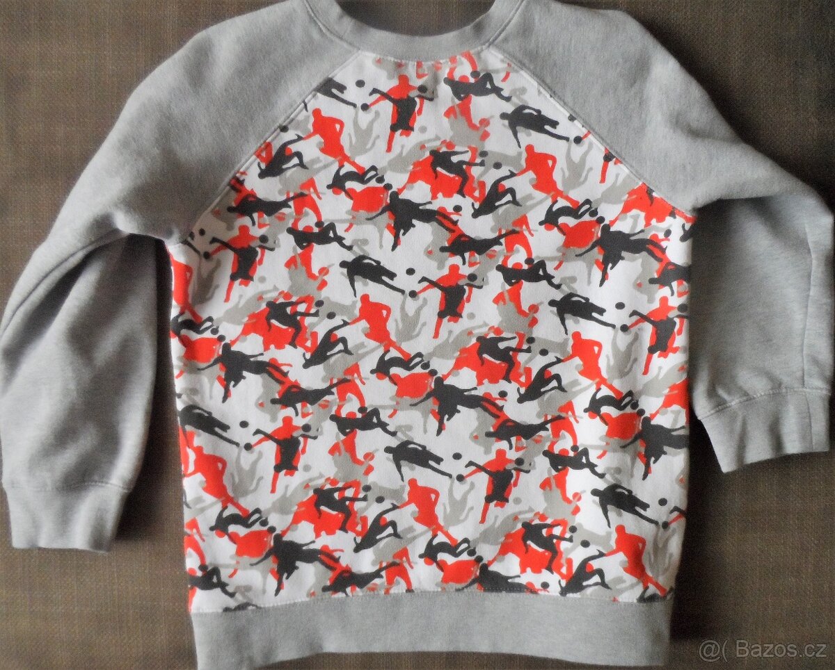 Fotbalová mikina vel. 134 - 4