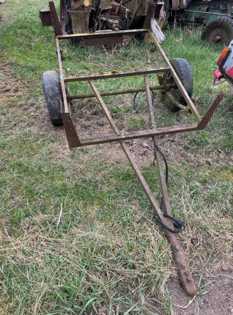 3 přívěsné vozíky - 4