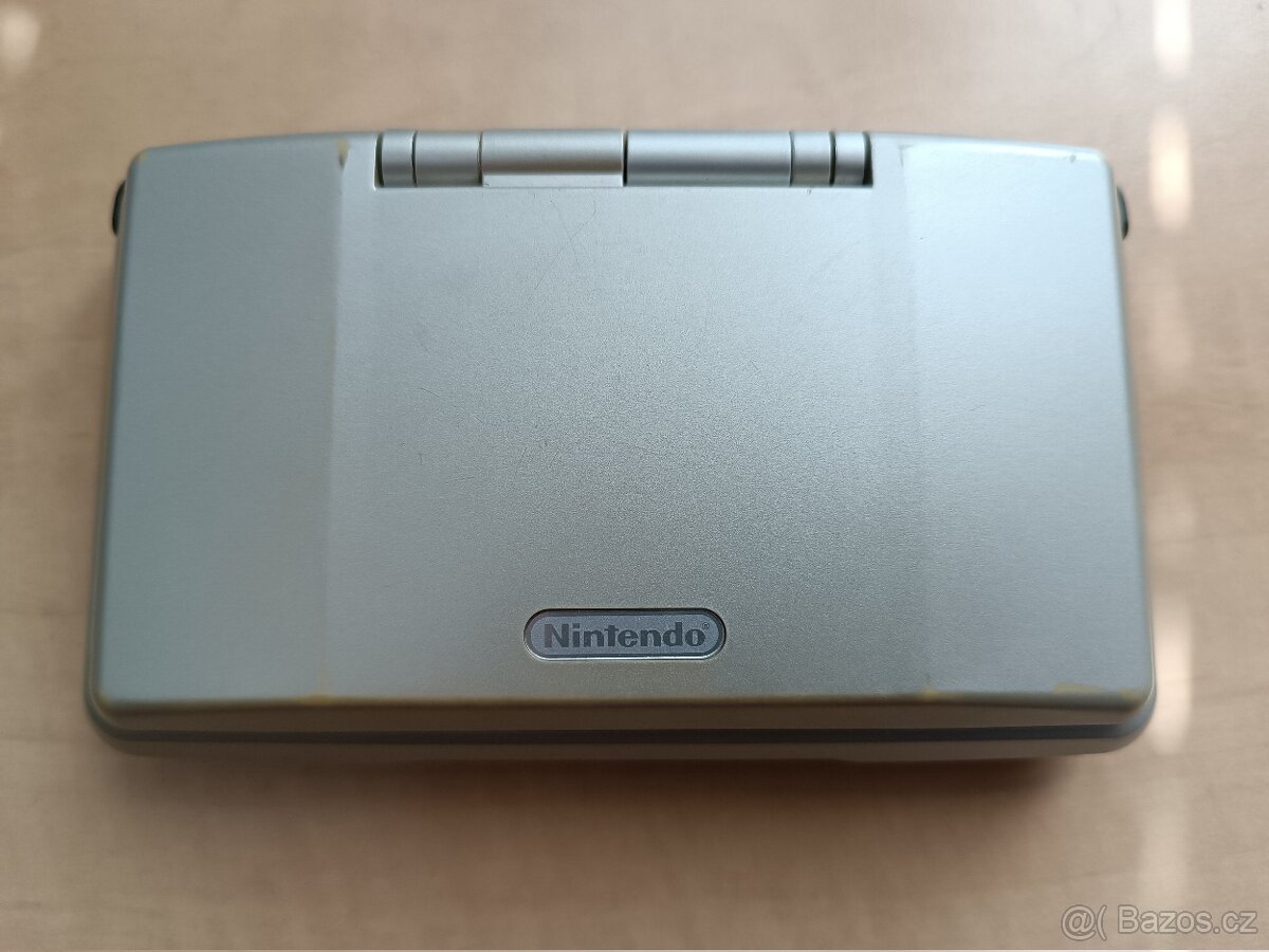 Nintendo DS - 4
