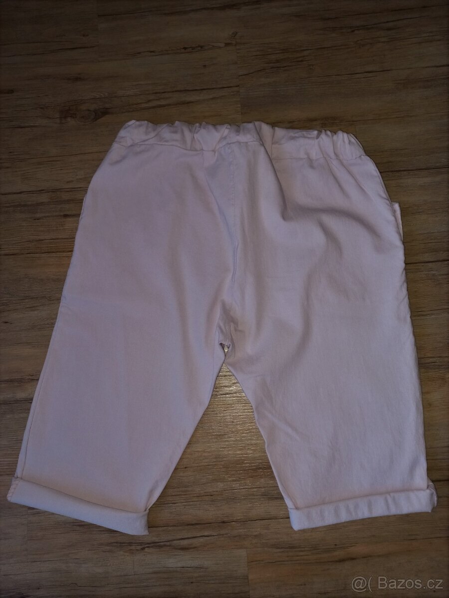 Bermudy-kraťasy ke kolenům,UNI velikost,cca M/L - 4