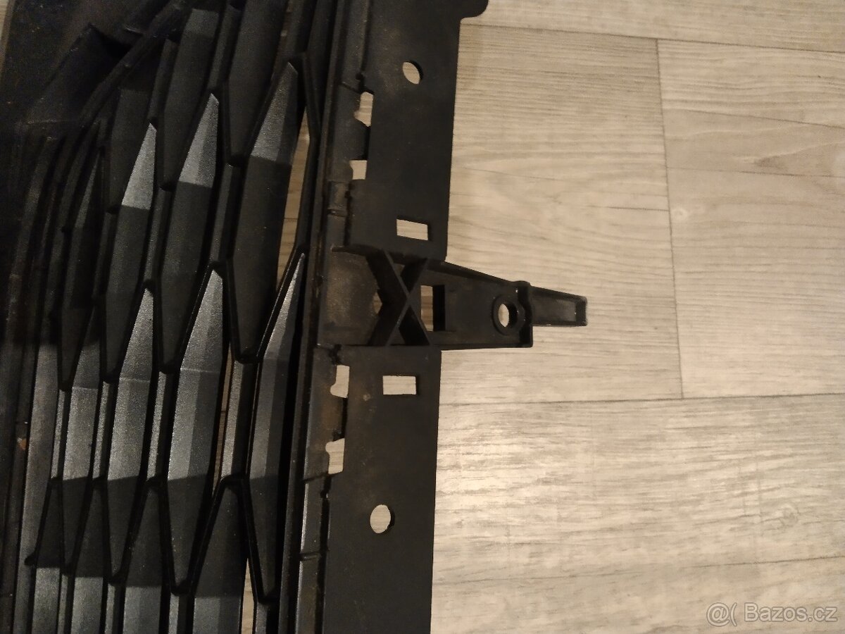 Přední maska Leon FR 5f - 4