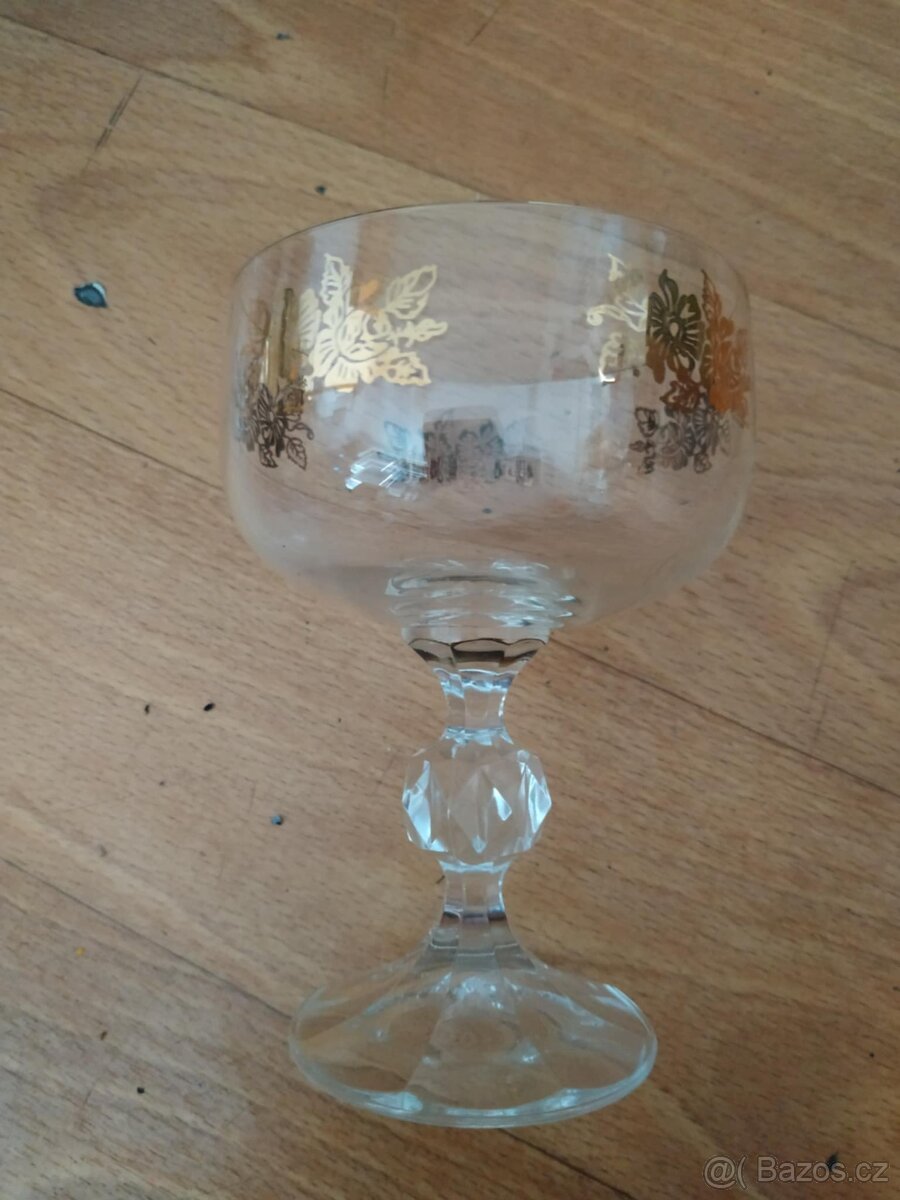 Porcelán, sklo a jiné - 4