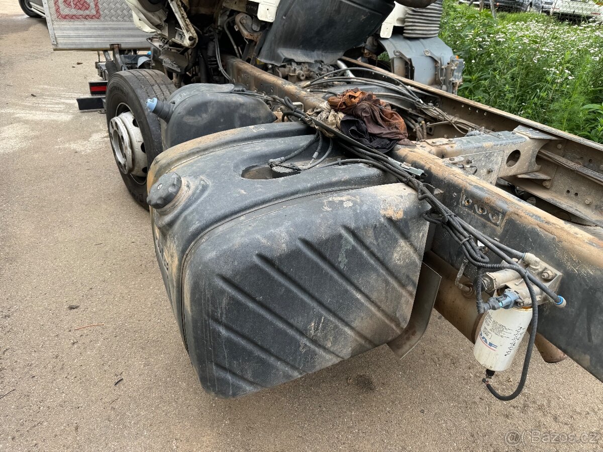 Nahradni dily na DAF LF po DN - 4