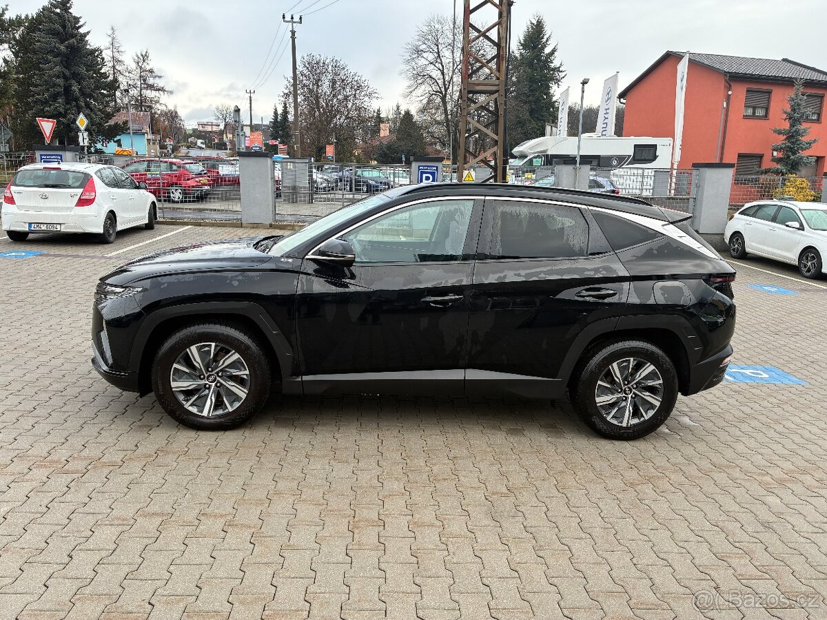 Hyundai Tucson 1.6T-GDi 110kW SMART NAVIGACE ZÁRUKA 1MAJITEL - 4