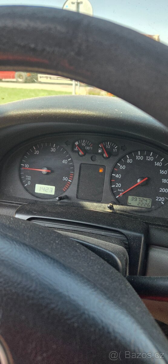 Volkswagen passat b5 1.9 66kw - 4