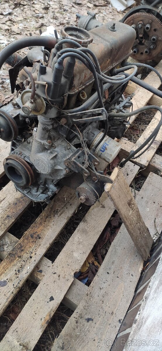 Motor škoda 125l - 4