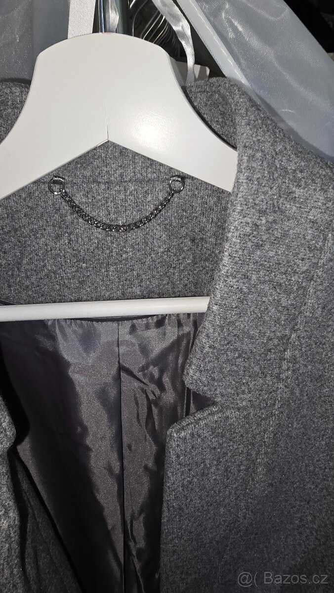 Jarní kabátek F&F vel.L - 4