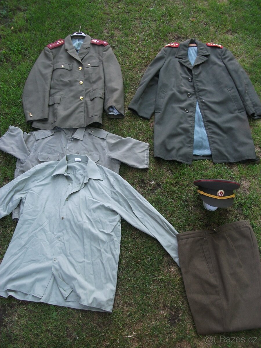 uniforma ČSLA, VB, plyn. maska, mapník, strážní boty.. - 4