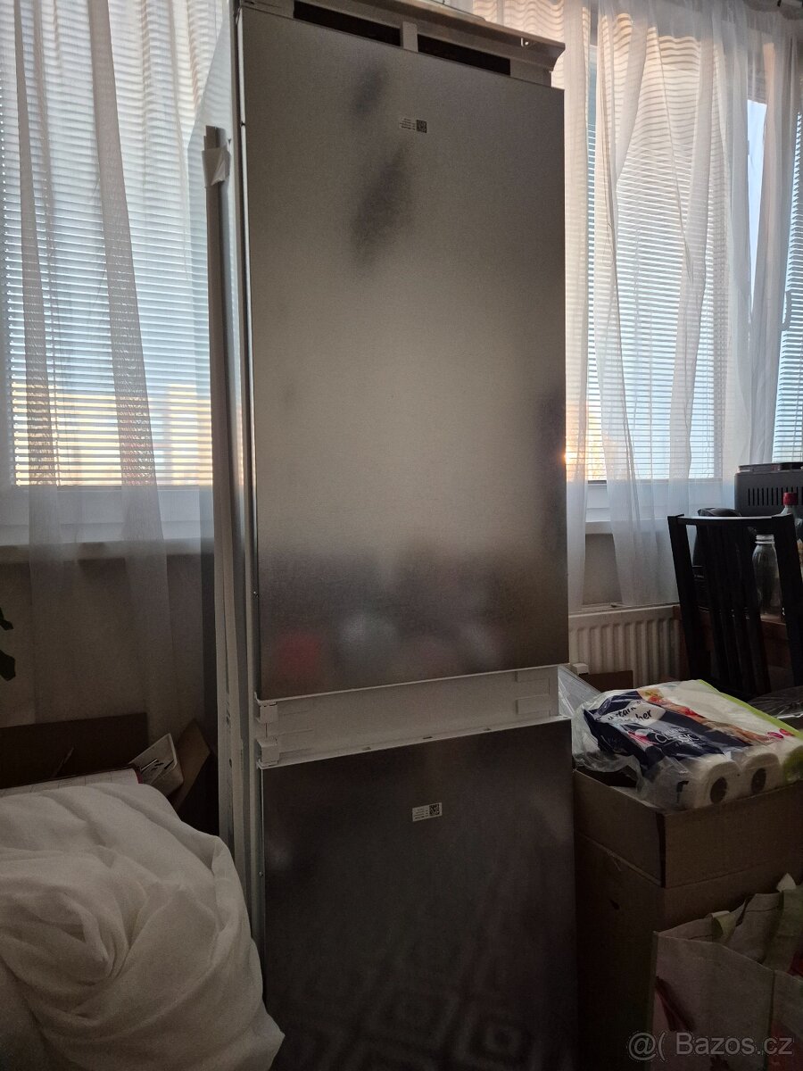 Lednice s mrazákem - 4