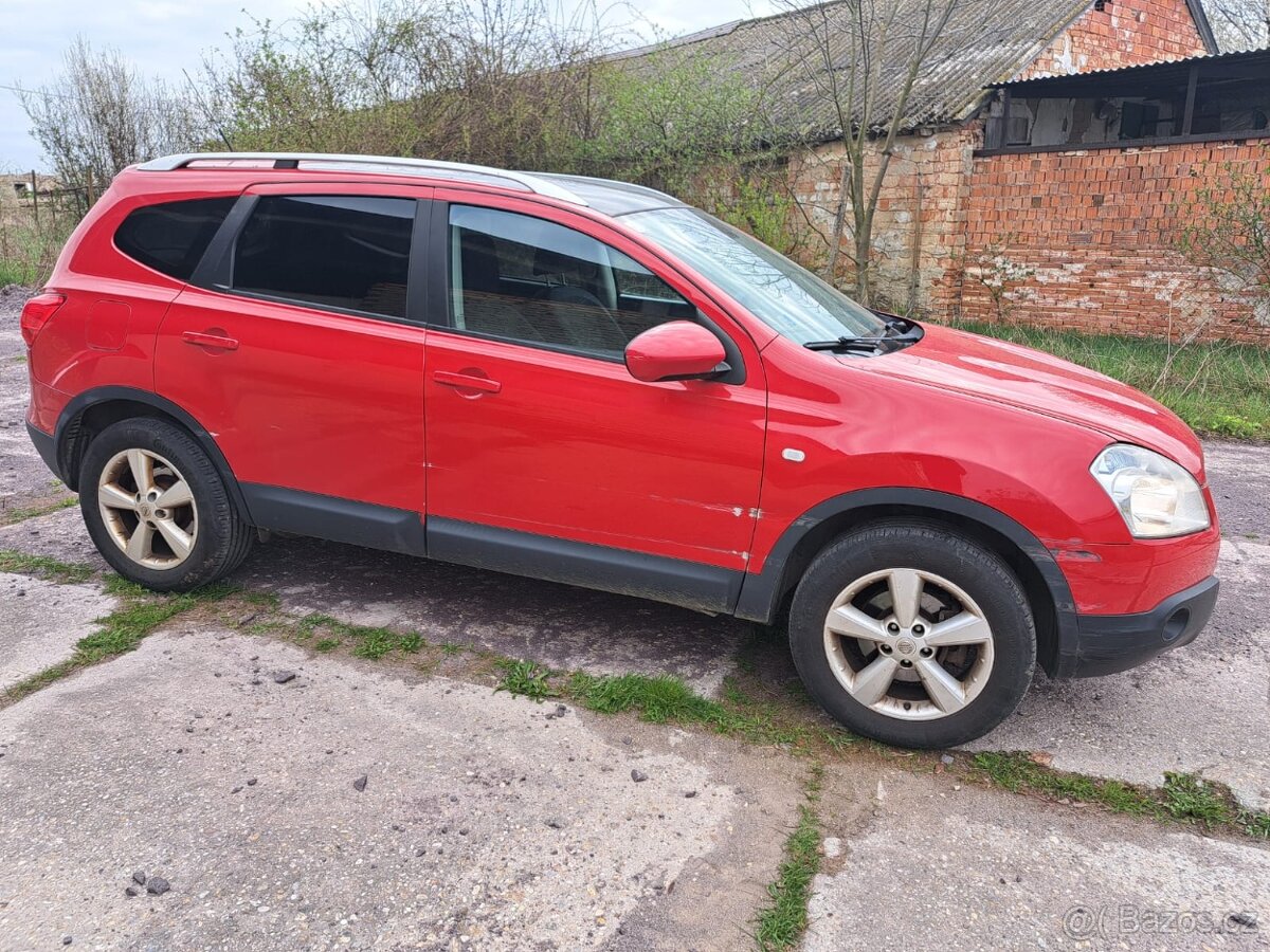 Nissan qashqai +2 1.5dci - 4