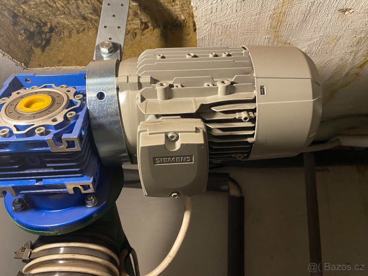 Šnekový dopravník - 4