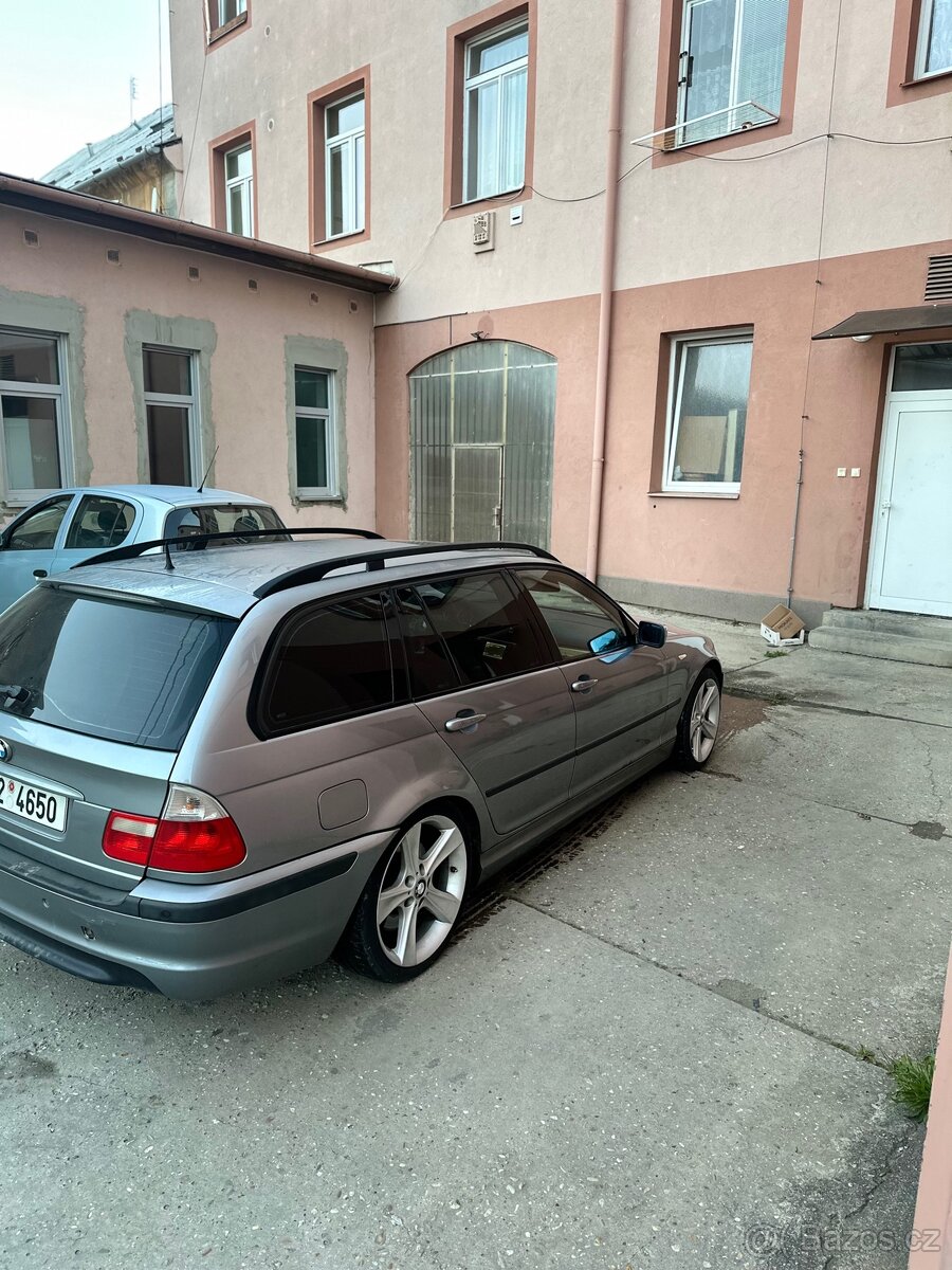 Bmw e46 330i - 4